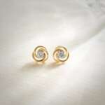 Floral Solitaire Studs_14K Gold Vermeil Lab Grown Diamond _HYOU
